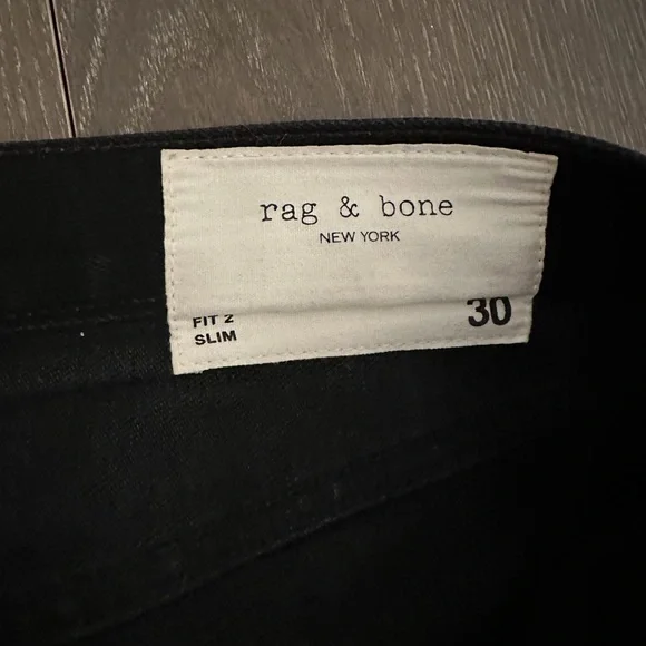 rag & bone Men's Black Skinny Button-Fly Jeans